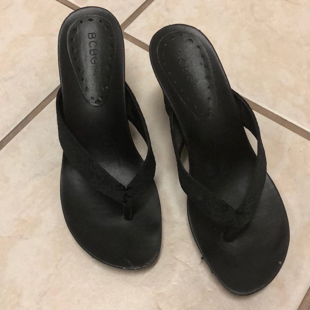 BCBG Wedges